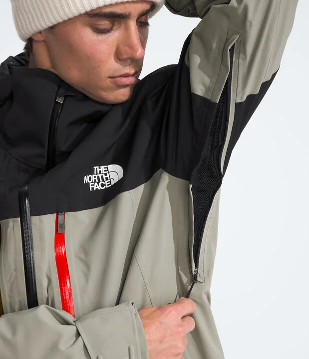 The North Face Men's Chakal Jacket