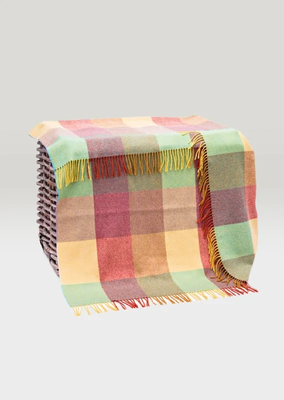 John Hanly Lambswool Throw | Pink Check