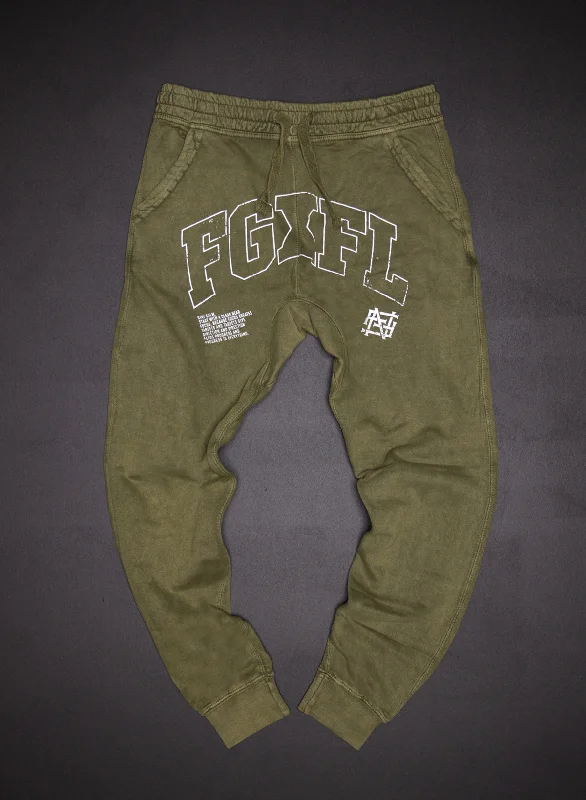 ARCH JOGGER - OLIVE